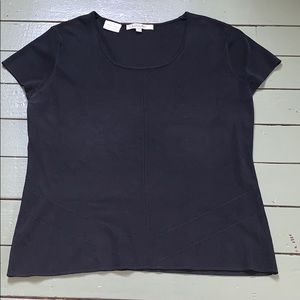 black short sleeve shirt